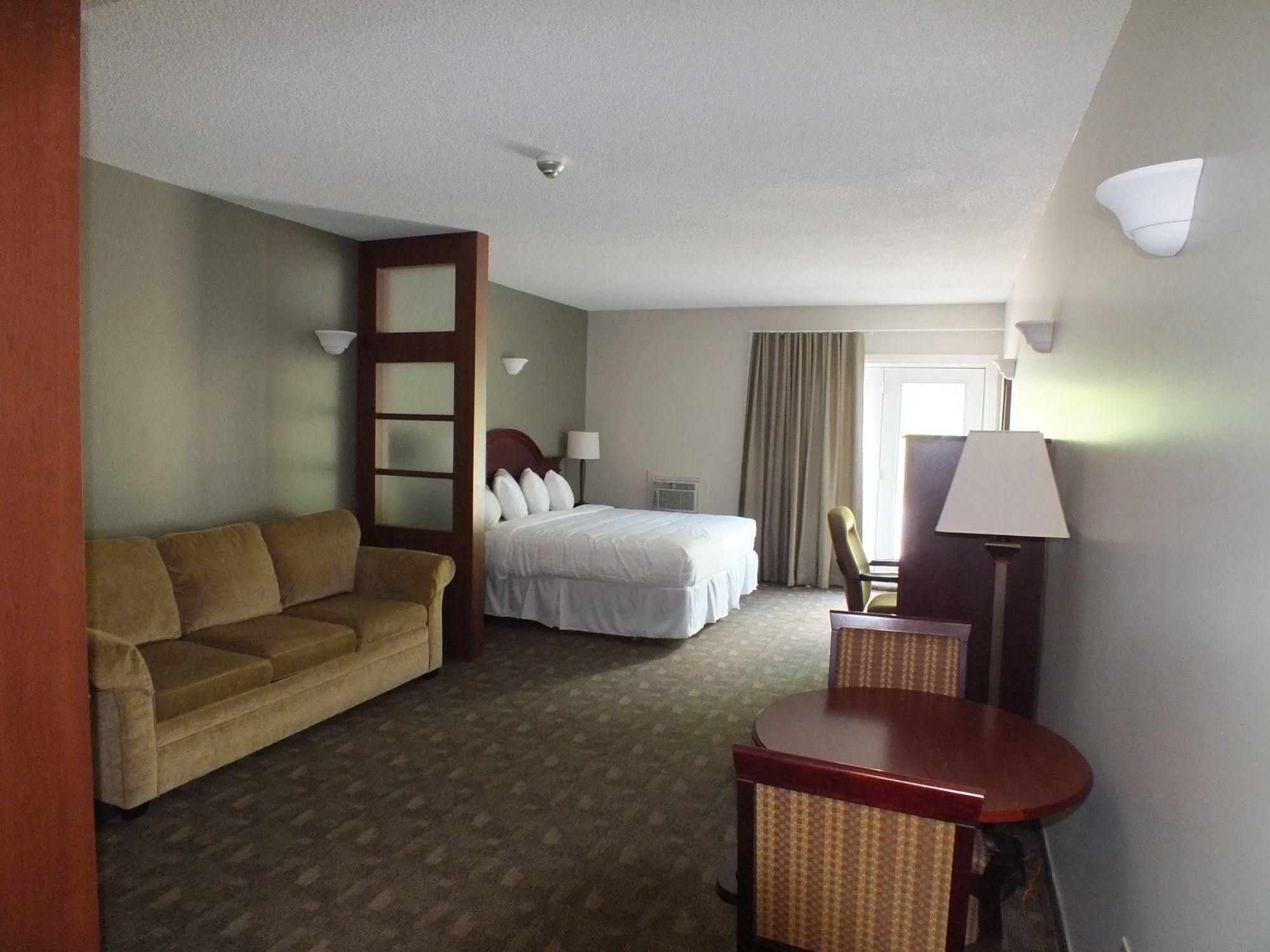 Rodeway Inn Sudbury Extérieur photo
