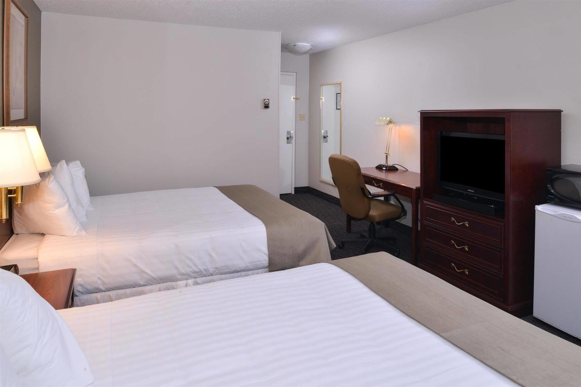 Rodeway Inn Sudbury Extérieur photo