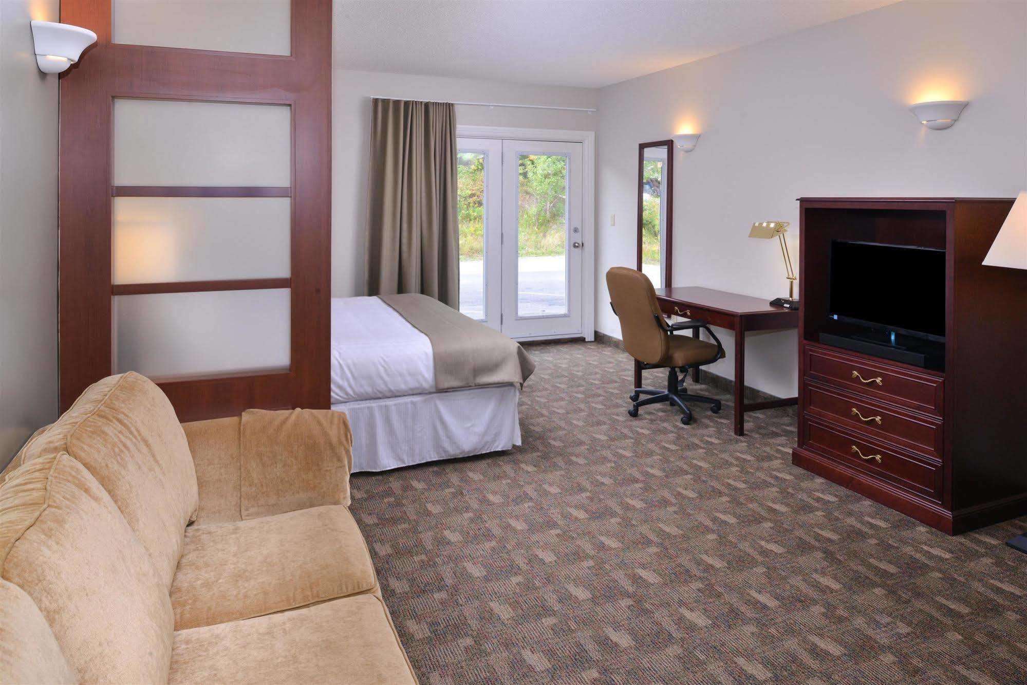 Rodeway Inn Sudbury Extérieur photo