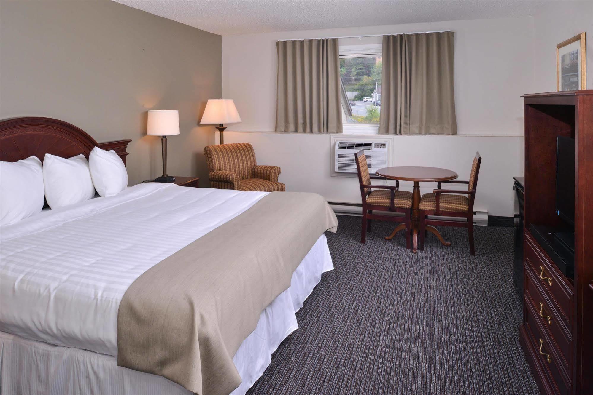 Rodeway Inn Sudbury Extérieur photo